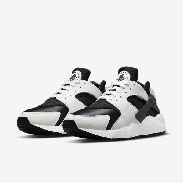 Nike Air Huarache Moški Superge Črna / Bela | NK273WMV