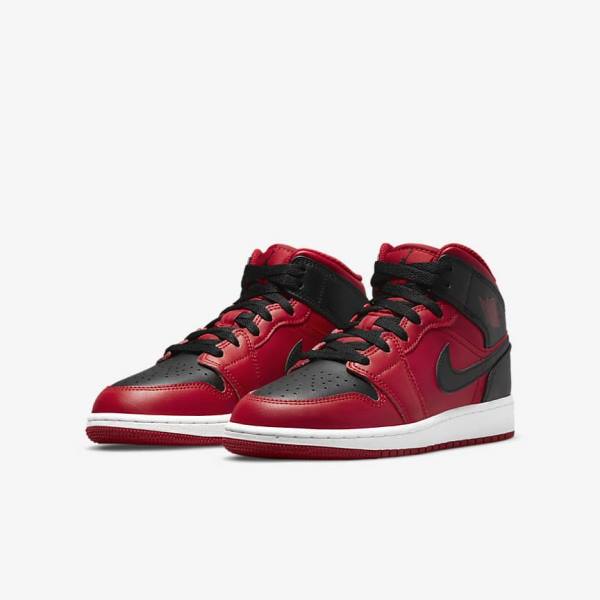 Nike Air Jordan 1 Mid Older Otroci Superge Rdeča / Bela / Črna | NK789GXC