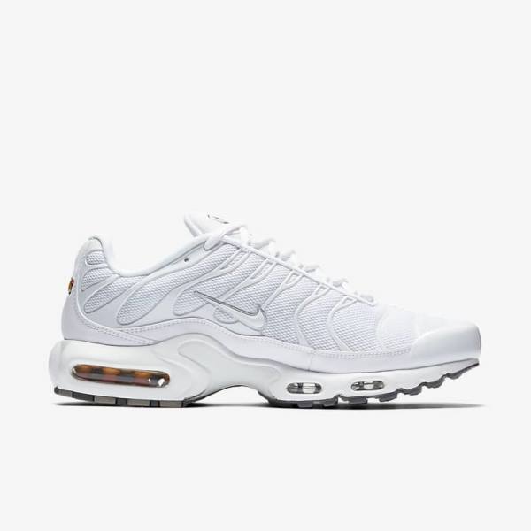 Nike Air Max Plus Moški Superge Bela / Črna / Siva / Bela | NK294BIZ