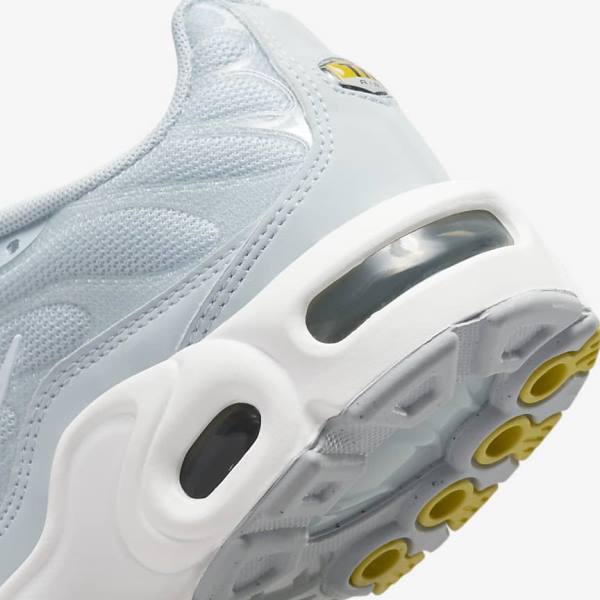 Nike Air Max Plus Older Otroci Superge Bela | NK564AEC