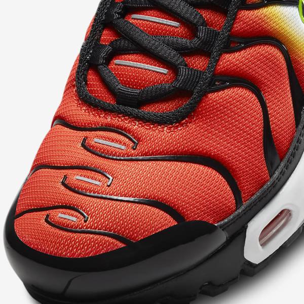 Nike Air Max Plus Older Otroci Superge Oranžna / Zlato / Črna | NK704NLC