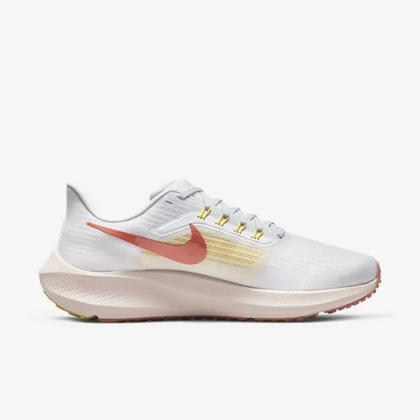 Nike Air Zoom Pegasus 39 Road Ženske Tekaški Čevlji Bela / Svetloba | NK306YCT