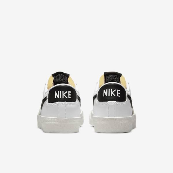 Nike Blazer Low 77 Ženske Superge Bela / Črna | NK461JUZ