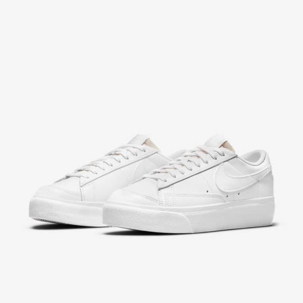 Nike Blazer Low Platform Ženske Superge Bela | NK679ZUS