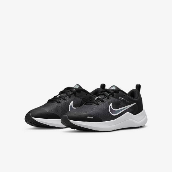 Nike Downshifter 12 Older Road Otroci Tekaški Čevlji Črna / Temno Siva / Bela | NK169DZR