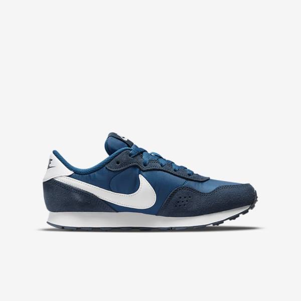 Nike MD Valiant Older Otroci Superge Mornarica / Bela | NK916CXN