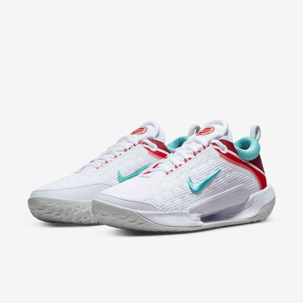 Nike NikeCourt Zoom NXT Hard Court Ženske Tenis Copati Bela / Svetloba Srebrna / Rdeča / Turkizna | NK391IYN