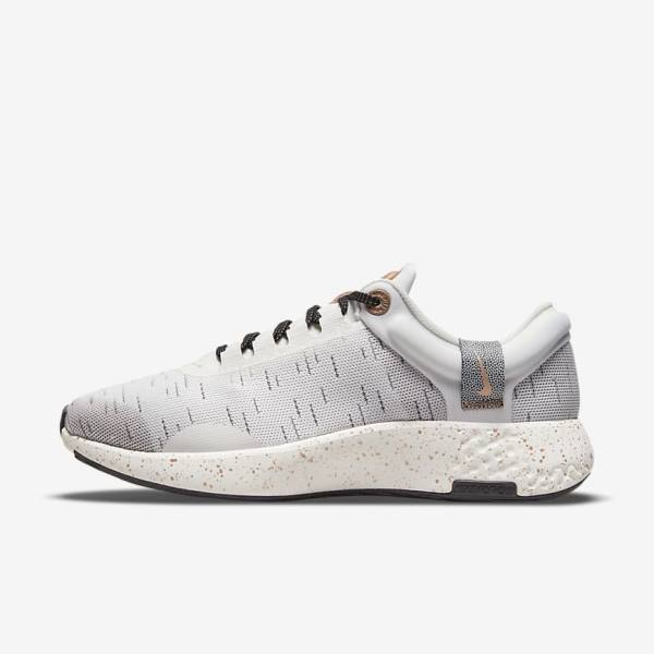 Nike Renew Serenity Run Premium Road Ženske Tekaški Čevlji Črna / Temno Siva / Bela | NK304QZB