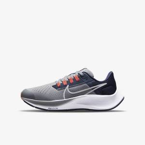 Nike Air Zoom Pegasus 38 Older Road Otroci Tekaški Čevlji Siva / Mornarica / Oranžna / Bela | NK940YUR