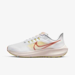 Nike Air Zoom Pegasus 39 Road Ženske Tekaški Čevlji Bela / Svetloba | NK306YCT