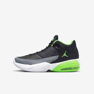 Nike Jordan Max Aura 3 Older Otroci Jordan Čevlji Črna / Siva / Bela / Zelena | NK601SEF